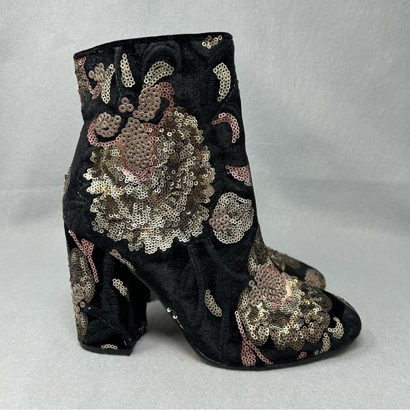 ALDO-Black Velvet Booties/Embroidered/Sequins-Leather Insole-Side Zip-SZ 7 - Picture 3 of 11